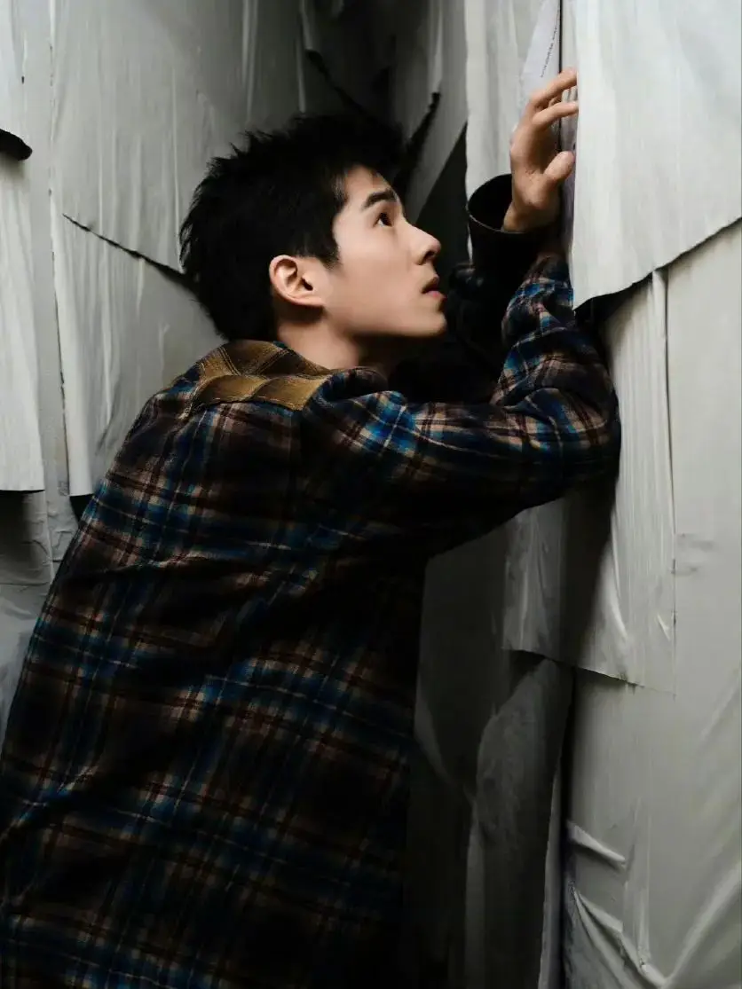 黄多多内娱皇族?刘昊然陈思诚解绑?吴磊是体寒吗?_俩人_黄磊