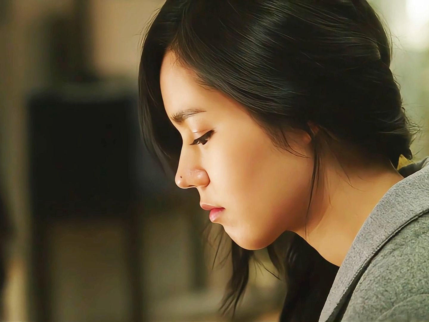 侧脸的韩佳人美的让人窒息