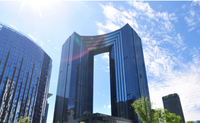 百强房企领地集团谋跨越,助推健康生活更美好