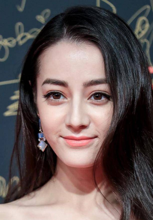 6位天生"狐狸眼"女星,一个眼神就能"魅惑众生",媚到骨子里_眼睛_杨幂