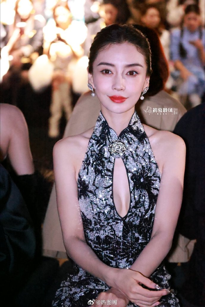 angelababy背部身材##热图阁公众号