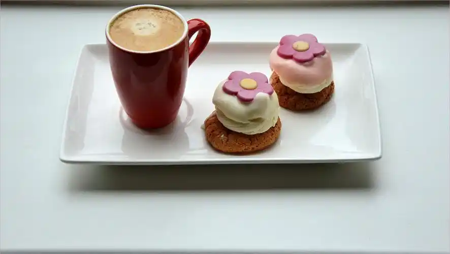 下午茶咖啡配蛋糕图片甜品甜点西餐美食咖啡蛋糕下午茶