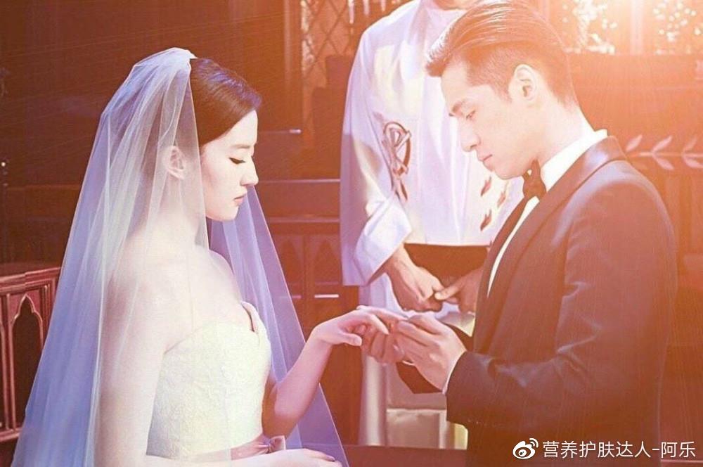 胡歌与小5岁的刘亦菲领证双方未主动回应粉丝扒出细节