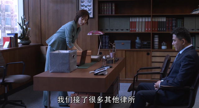 电视剧《精英律师》,我们谁都难逃办公室内斗
