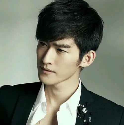 一起来看流星雨的张翰多少岁了(张翰回忆一起来看流星雨)(1)