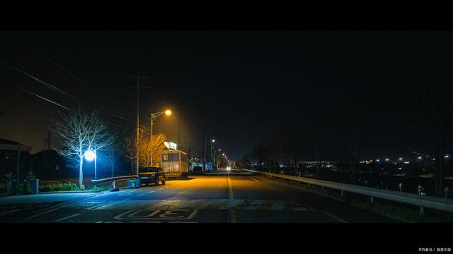 朋友,你为什么都凌晨了还不睡觉呢