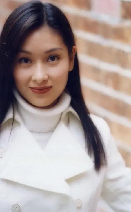 从亚姐冠军到配角演员回看杨恭如被情耽误的半生