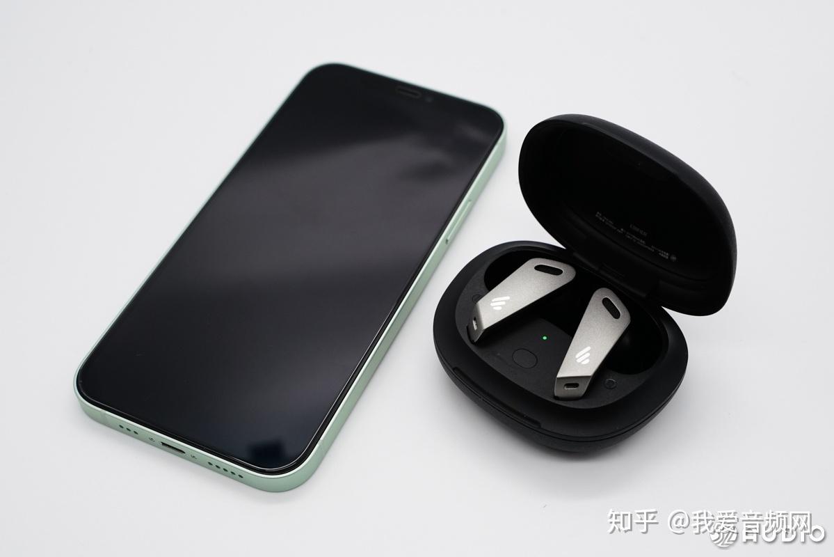 苹果iphone12携最新系统强势登场10款主流tws耳机兼容性测试