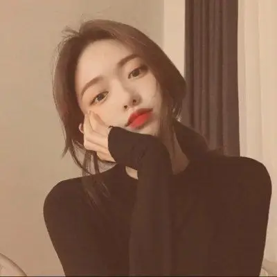 2020年最流行的甜美女生微信头像_成熟是为了抵达天真