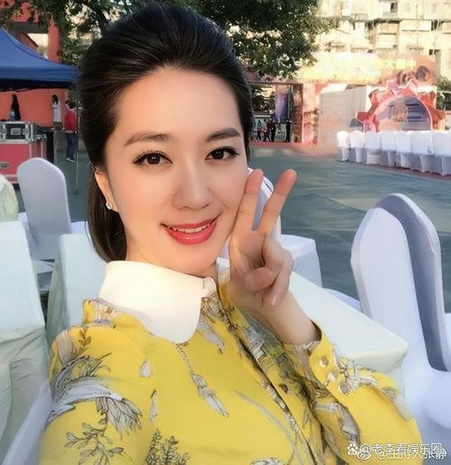 张静:央视里难得的甜美系主播,可惜认识她的人太少