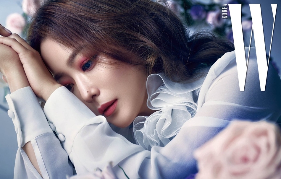 金喜善女儿朴妍雅终于长开,当初被抨击是丑女,如今越长越像妈妈