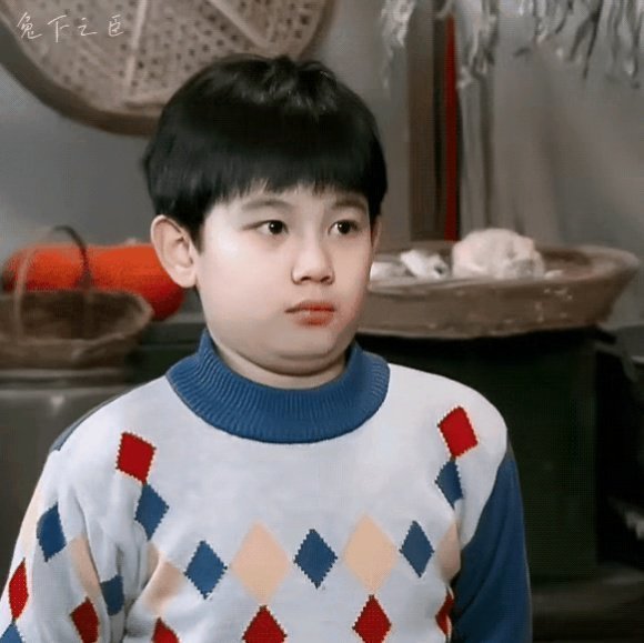 8岁的胡先煦vs22岁的胡先煦#胡先煦小时候真的好可爱,白白嫩嫩肉呼呼