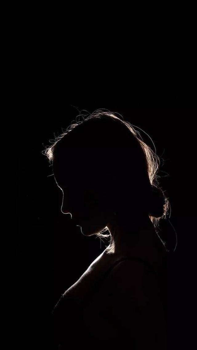 黑色系,要多酷有多酷——手机壁纸