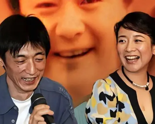 陈小艺一把年纪放肆追爱,老公却是无限包容,她的婚姻幸福吗?