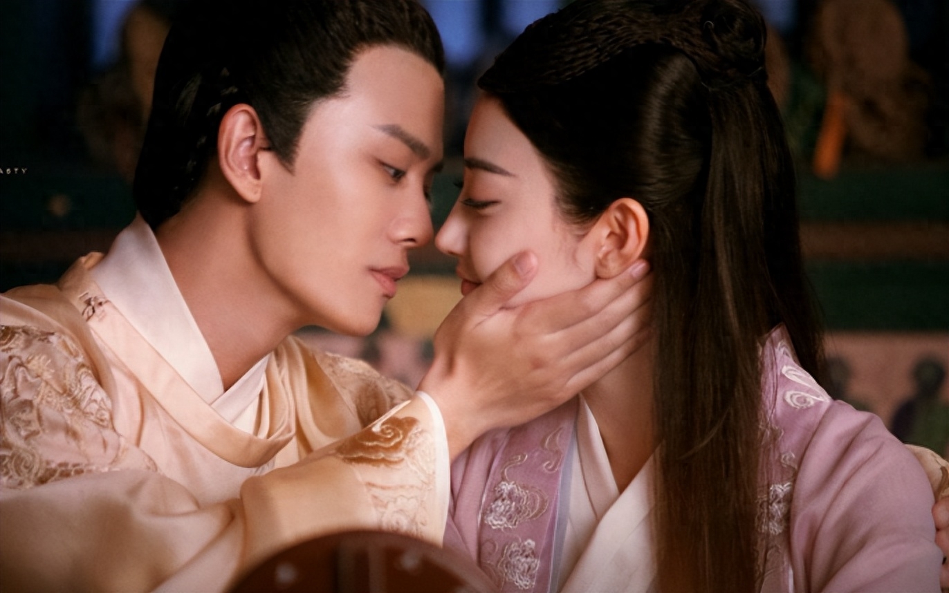 任嘉伦的妻子聂欢丈夫成名背后有艰辛我在家做全职太太也幸福