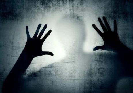 抑郁症是临床上一种常见的疾病,患者可以发生悲观,厌世,幻觉,失眠以及