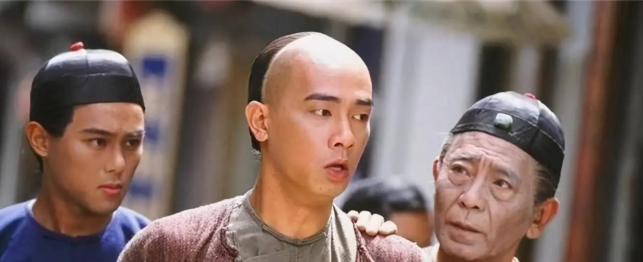 陈小春相信大部分80后以及90后心中的韦小宝就是陈小春的形象,这个