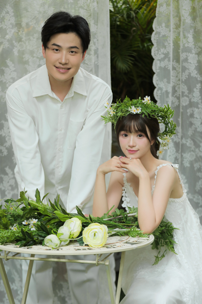 想和你一不小心甜到白头.  轻婚纱照写真.