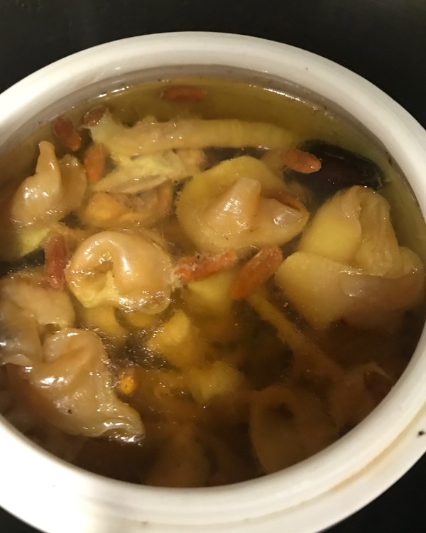 茵茵mm做的家常炖汤