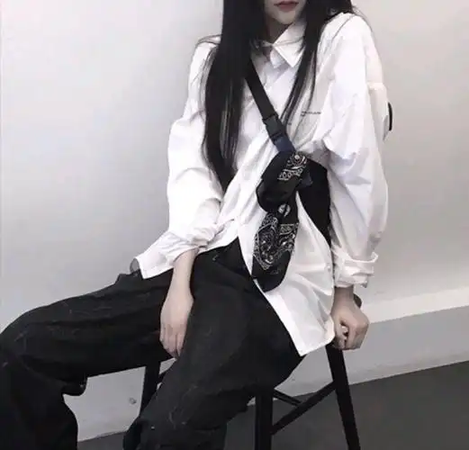 暗调系不露脸女生头像