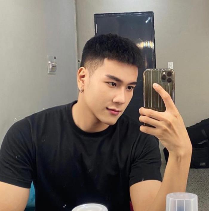 潮男超短寸头发型,别再说寸头是精神小伙发型了