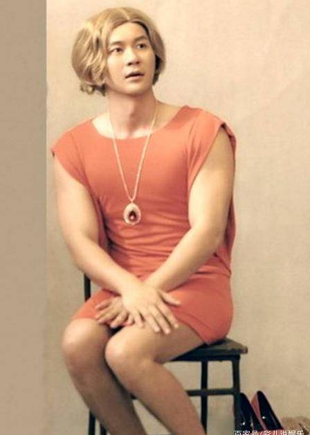 郑恺李晨娇羞,看到蔡徐坤后爱了_网友_样子_感觉