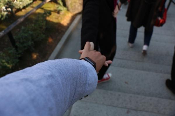 有爱情故事的牵手照已收到不少 就等你也来参加了