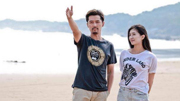 江疏影新剧发布会跳无价之姐,曾为爱情飞蛾扑火,如今成凤凰涅盘_陈赫