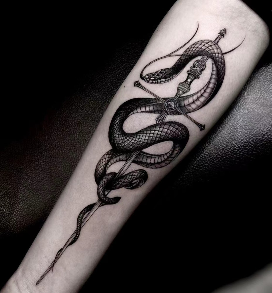 帅到爆炸的纹身图案——蛇插图5