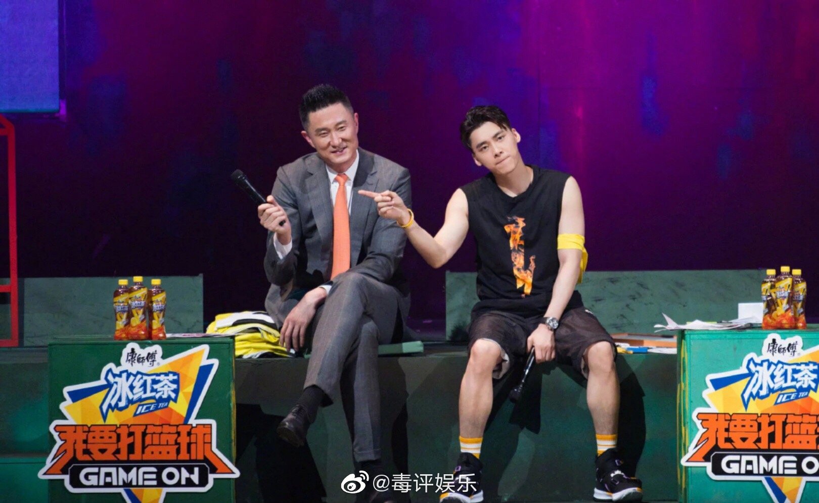 李易峰打篮球真的帅炸了