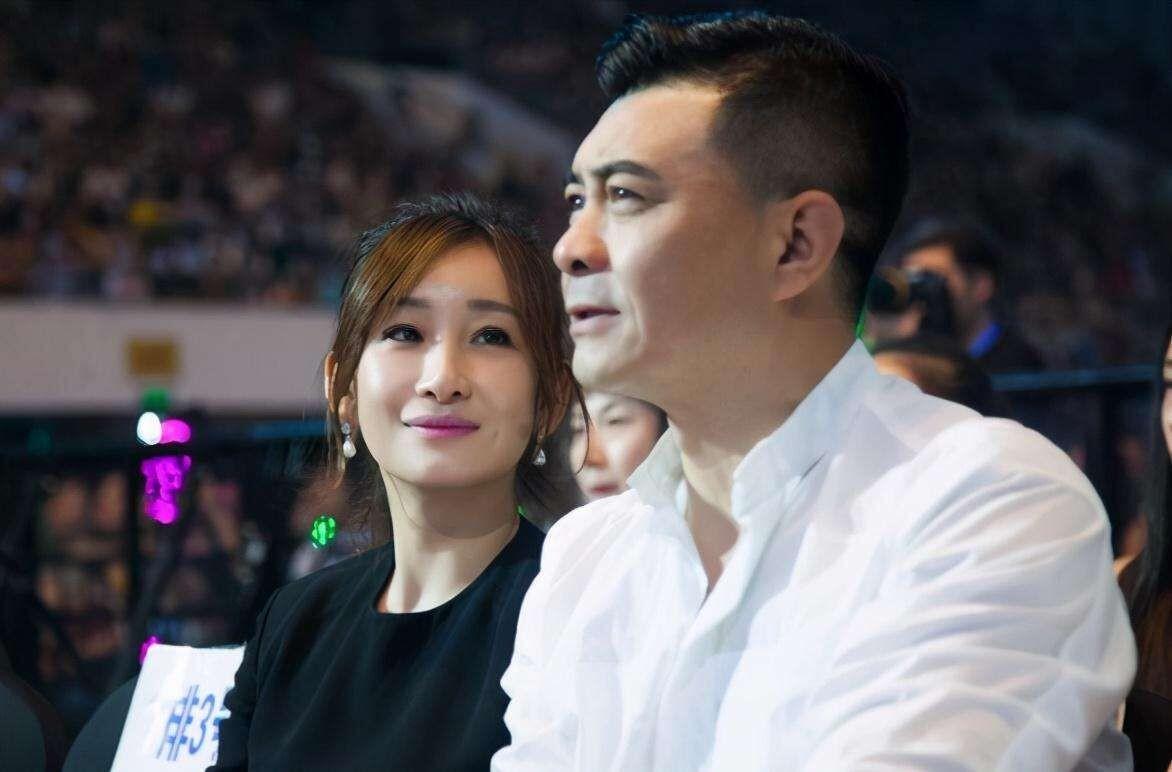 回顾秦海璐36岁嫁离异王新军让44岁的他再当爹幸福背后有心酸