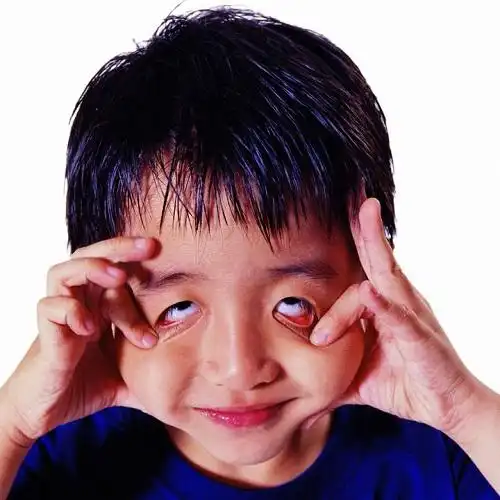 顽皮孩子图片:哪一张适合做你的个性头像(500×500分辨率)(2)