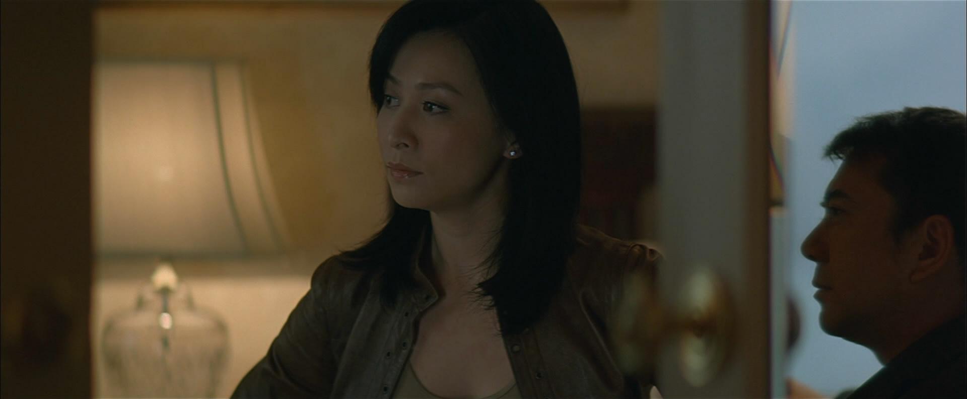 《无间道ii》里,黄志诚和mary在海景酒店房里讨论杀