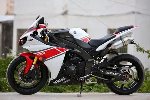 yamaha 2012年r1 50周年纪念版