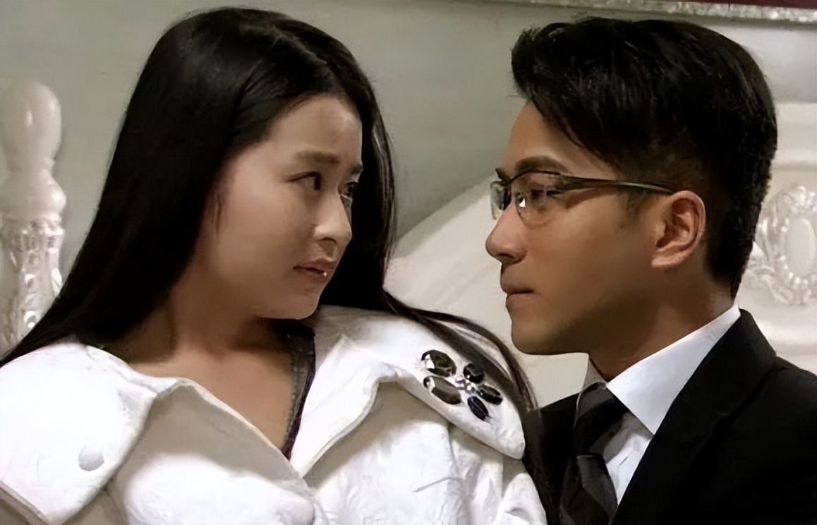 强奸暴打太惨了_童雪_莫绍谦_刘恺威