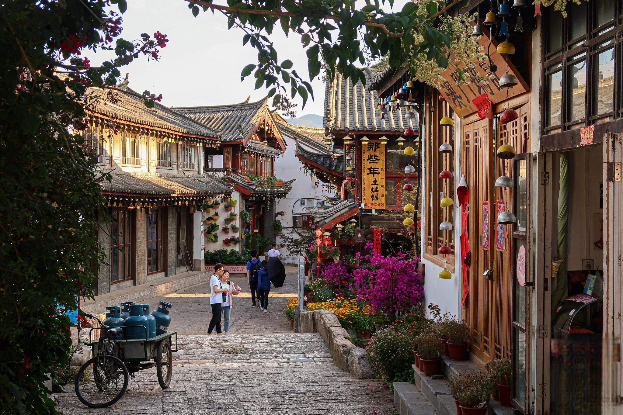 大理古城,中西合并的文化风格 大理古城位于云南省大理白族自治州大理