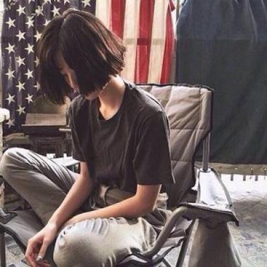 短发 女 高冷头像侧脸 女生头像图片大全 -【爱个性】