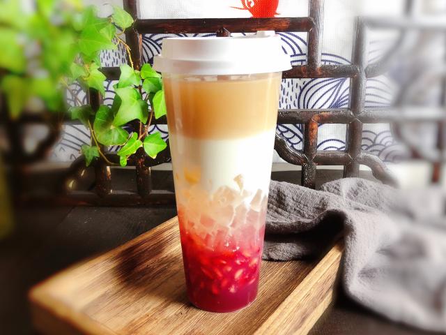 好看又好喝的奶茶,做起来很简单,真材实料无添加,喜欢的学起来