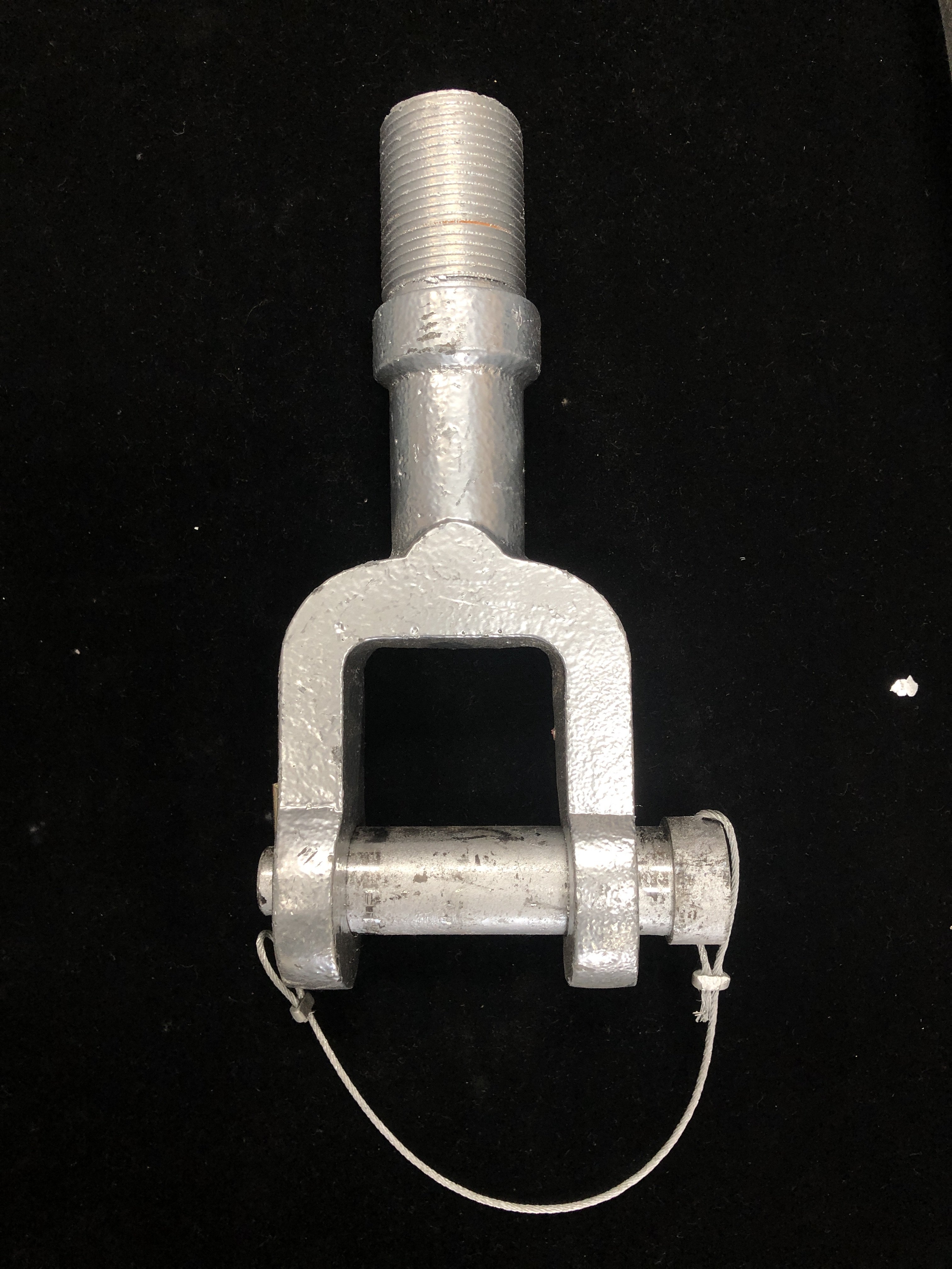 适配豪沃重汽豪沃前拖车钩牵引勾拉车钩子拖车钩子原厂包邮