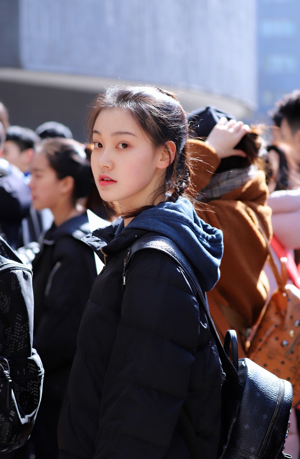 北电艺考现场看到一位端庄秀丽颜值不输一线明星的考生