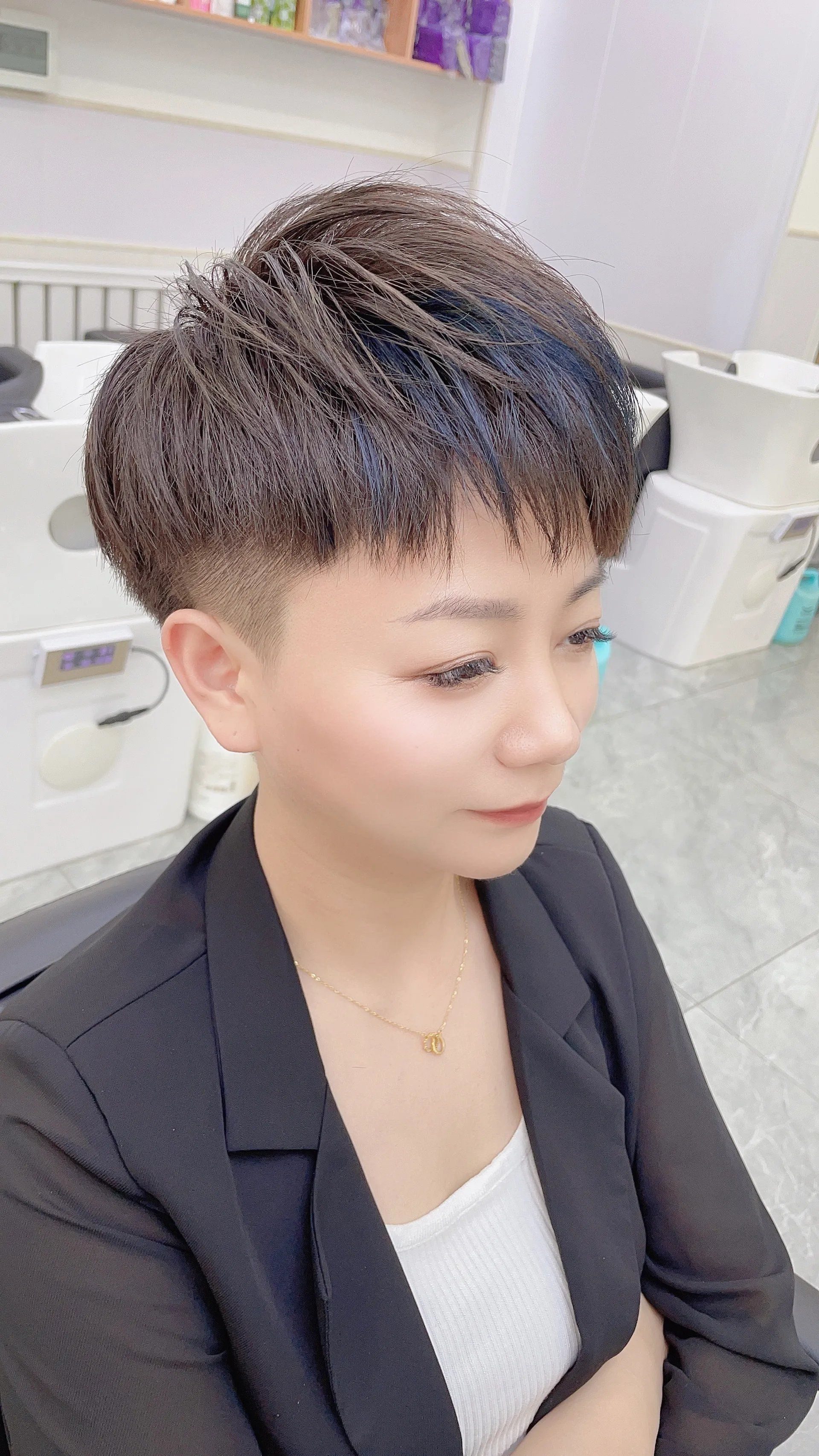 夏天拒绝留长发,3种最火短发送给大家,剪完大变样_时尚_发型_个性