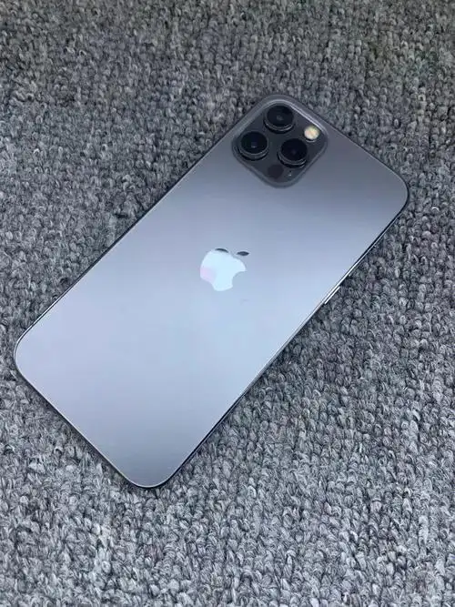 成都二手机  iphone12pro 128gb 国行 石墨色 电池88% 99新 4250