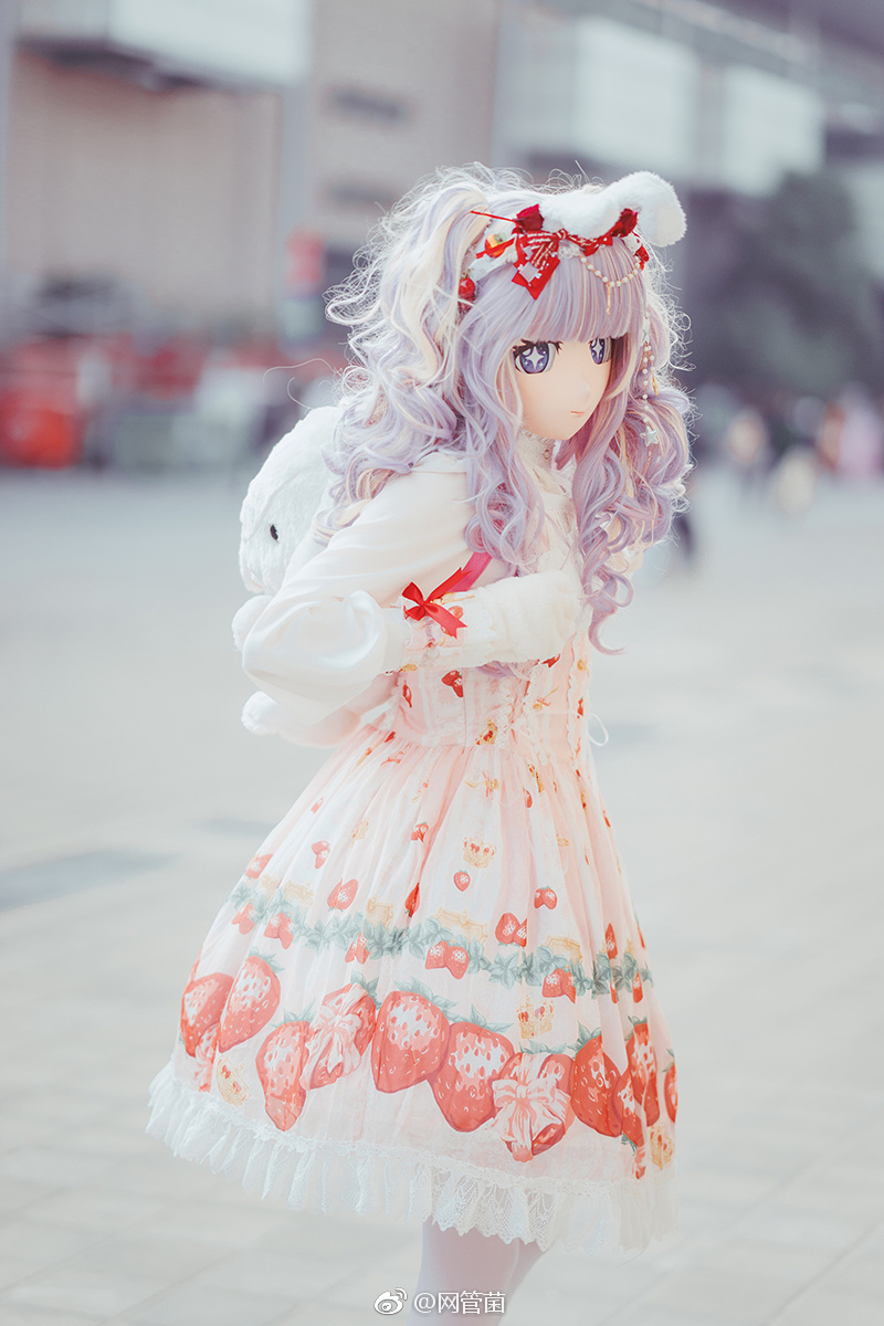 快四年没拍kigurumi了,小狼还是一如既往可爱