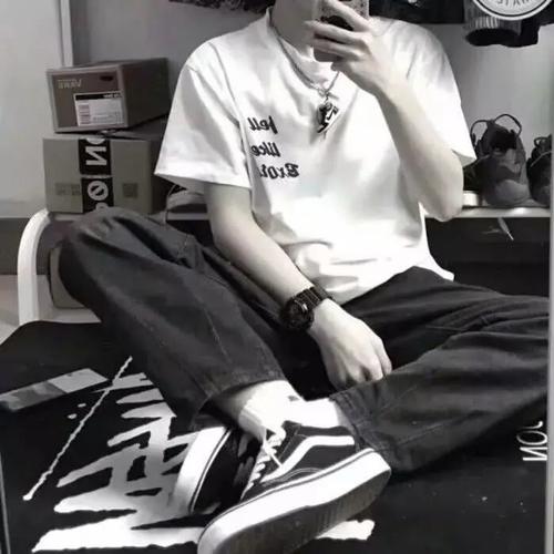 男生头像冷酷帅气侧脸头像