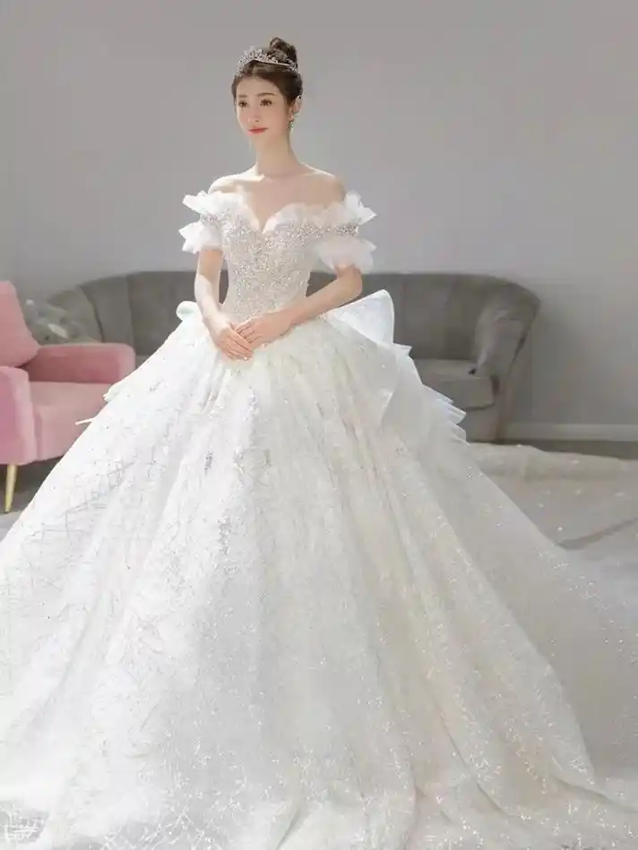 888套餐 婚纱礼服十秀禾服十伴娘服.#婚纱礼服馆 #礼服出 - 抖音