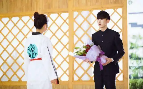 郭俊辰初吻给了谁