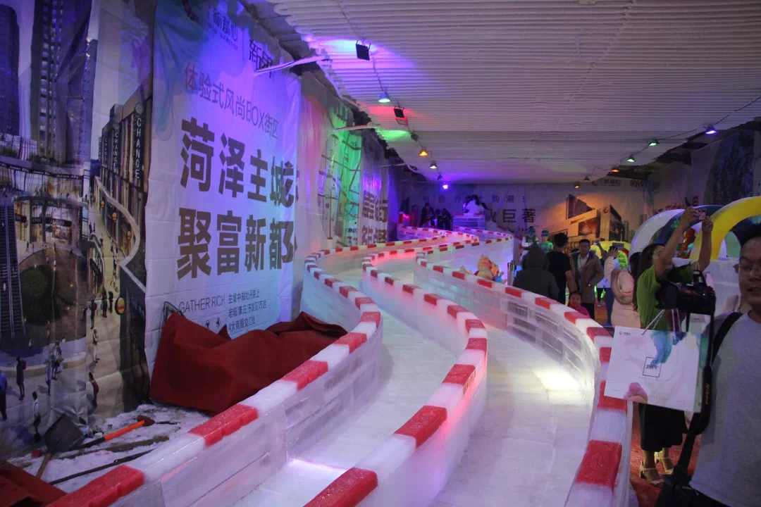 中北新都心带您探索大型冰雕展奥秘带你清凉一夏