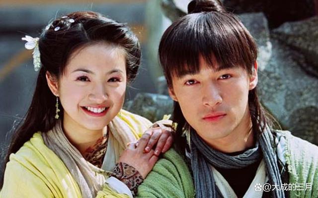 《天外飞仙》是2006年播出的一部古装神话爱情电视剧,由胡歌,林依晨