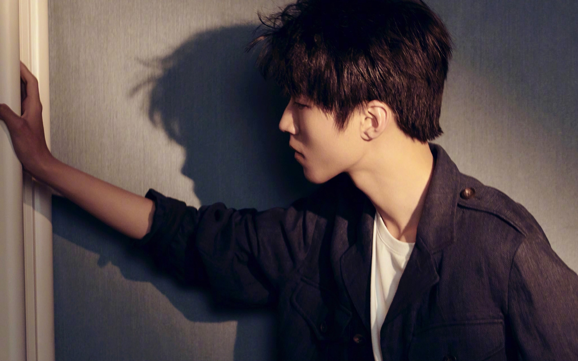 王俊凯杂志写真高清电脑桌面壁纸