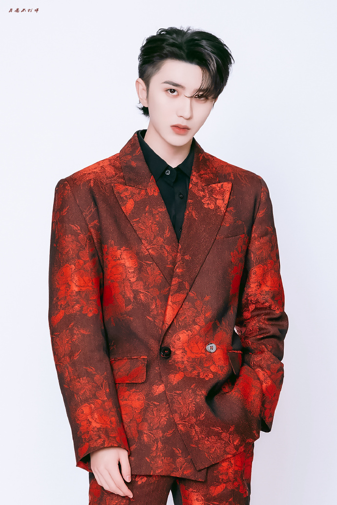 蔡徐坤##转发接龙开新年